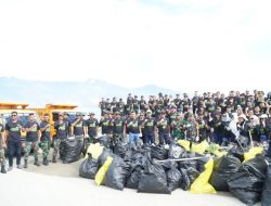 Peringati Hari Lingkungan Hidup Sedunia, PLN Gelar Aksi Bersih di Palu