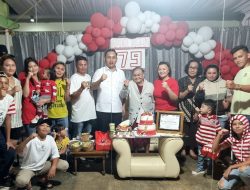 Lahir Tepat Indonesia Merdeka, Michael Mait Hadiri HUT ke- 79 Oma Agustina Pitoy