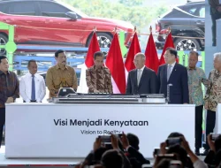 Presiden RI: Indonesia Jadi Pemain Global Supply Chain EV, PLN Siapkan Dukungan Penuh Pengembangan Industri dan Ekosistem Kendaraan Listrik