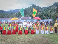 Pj Bupati Sangihe Hadiri Pesta Adat Tulude di Kampung Tariang Lama