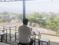 Menikmati Kopi dan Sunset di Rukop MM, Tempat Nongkrong Favorit Baru di Manado
