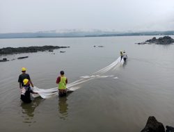 Proyek Pengamanan Pantai Amurang di Awasi Pemerintah dan Masyarakat Sekitar