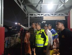 Respons Cepat, Polres Bitung Evakuasi Warga di Lokasi Banjir