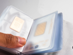 Emas Antam naik jadi Rp2.095.000 per gram
