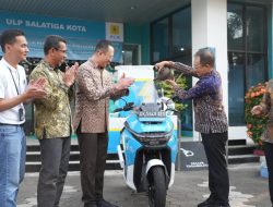 Direktur Retail dan Niaga PLN Resmikan ‘Go Charge’ di UP3 Salatiga