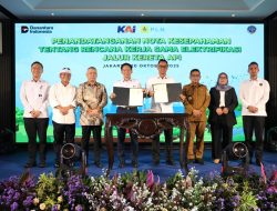 Kolaborasi PLN – KAI, Siap Elektrifikasi Jalur Kereta Indonesia