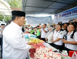 Pastikan Distribusi Aman Gubernur Yulius Tinjau Pelaksaaan Gerakan Pangan Murah di Kabupaten-Kota