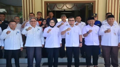 Wujud Kepedulian Antar Daerah, Bupati Boltara Salurkan Bantuan untuk Korban Banjir Bandang di Gorontalo Utara