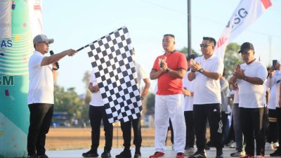 Pencanangan HUT ke-81 RI Tingkat Kabupaten Boltara Diawali Jalan Sehat dan Senam Bersama