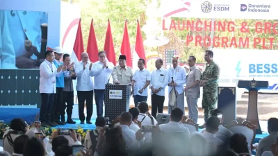 PLTS 100 GWp Diluncurkan, PLN Siap Dukung Akselerasi Pengembangan EBT Menuju Swasembada Energi