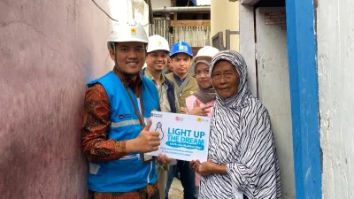 Wujudkan Mimpi, Nyalakan Harapan: PLN UP3 Luwuk Hadirkan Terang Melalui Program Light Up The Dream di Momen Hari Pelanggan Nasional 2026